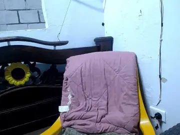 DIANA-ROGU  live sex cam