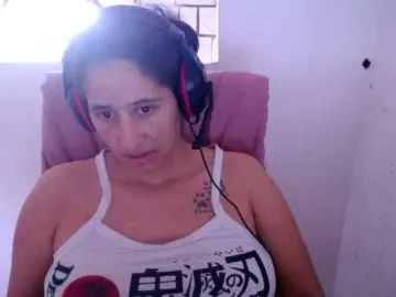 DIANA-ROGU  live sex cam