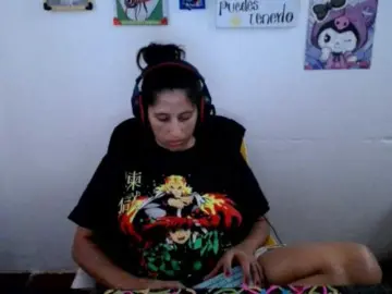 DIANA-ROGU  live sex cam