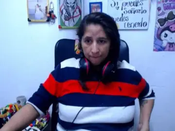 DIANA-ROGU  live sex cam