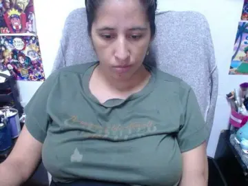 DIANA-ROGU  live sex cam