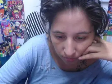 DIANA-ROGU  live sex cam