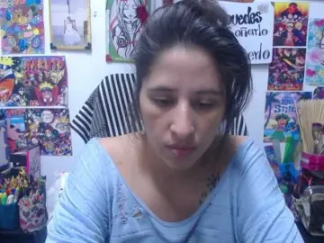 DIANA-ROGU  live sex cam