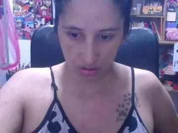 DIANA-ROGU  live sex cam