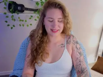 Elsiee-Cuttiess  live sex cam