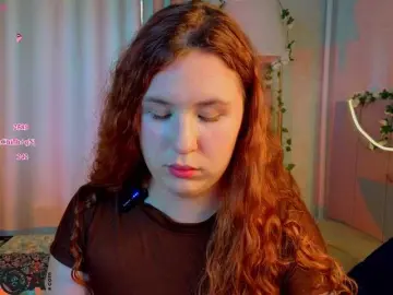 Elsiee-Cuttiess  live sex cam