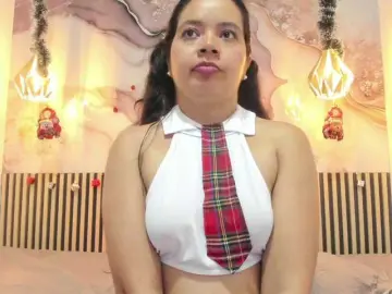 EvelynSweet  live sex cam