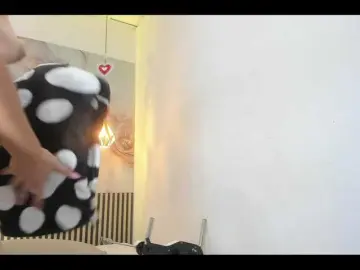 EvelynSweet  live sex cam