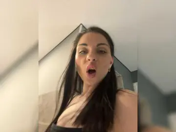 GgggLAAAAaaFFtt596rr  live sex cam