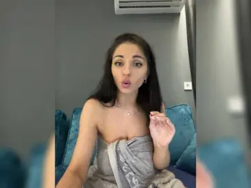 GgggLAAAAaaFFtt596rr  live sex cam