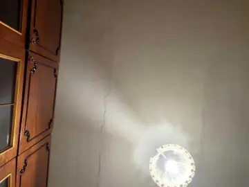 LatoshaBonkowski  live sex cam