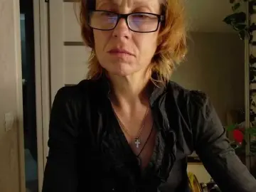 LioraWeiss  live sex cam