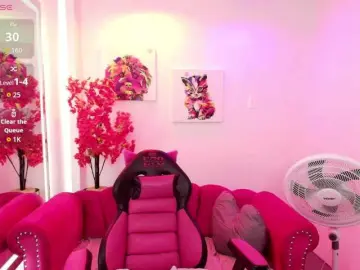 Miss-dolly  live sex cam