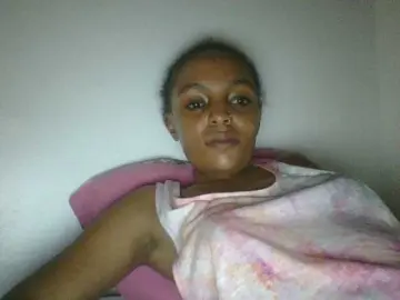 Sinfulpetite  live sex cam