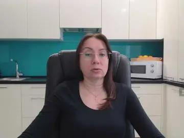 Dulcesiomar8  live sex cam