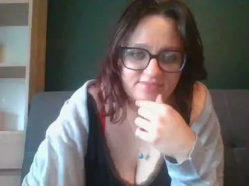 SensualParis  live sex cam