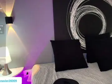 AlannaViera  live sex cam