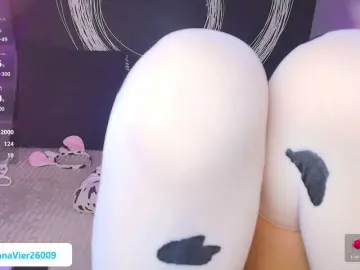 AlannaViera  live sex cam