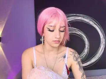 AlannaViera  live sex cam