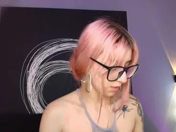 AlannaViera  live sex cam