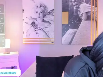 AlannaViera  live sex cam