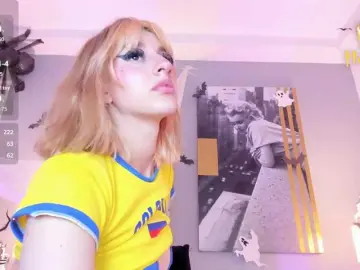 AlannaViera  live sex cam