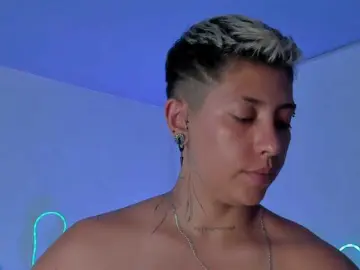 Aleja1214  live sex cam