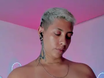 Aleja1214  live sex cam