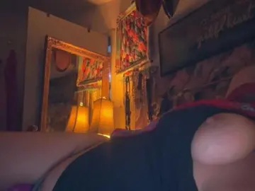 Lostnalice  live sex cam