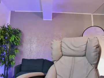 MilaHoneyy  live sex cam
