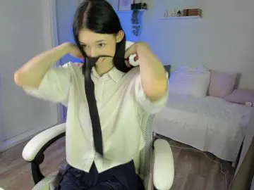 AnnaOddy  live sex cam