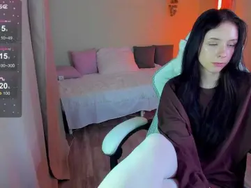 AnnaOddy  live sex cam