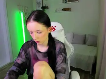 AnnaOddy  live sex cam