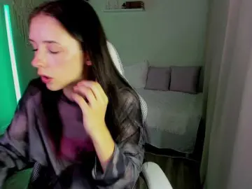 AnnaOddy  live sex cam