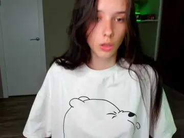 AnnaOddy  live sex cam