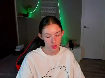 AnnaOddy  live sex cam