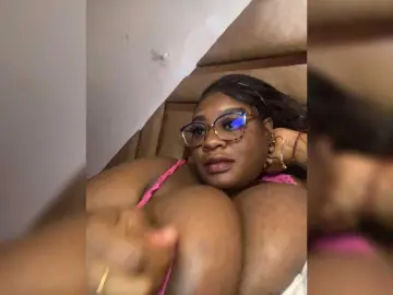 Chantellexoti  live sex cam