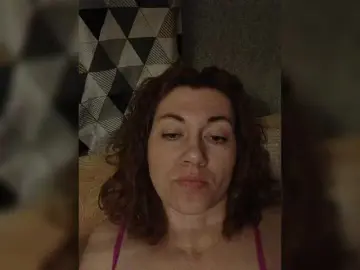 Ksenia85  live sex cam