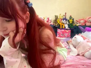 LubaKrone  live sex cam