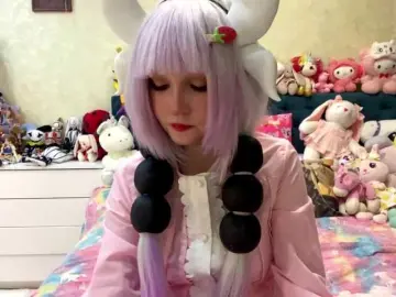 LubaKrone  live sex cam