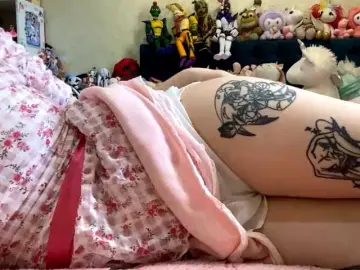 LubaKrone  live sex cam