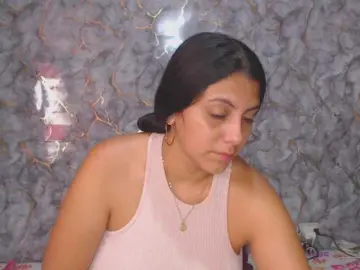 Miarouse  live sex cam