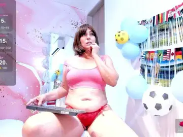 Sol-Nova  live sex cam