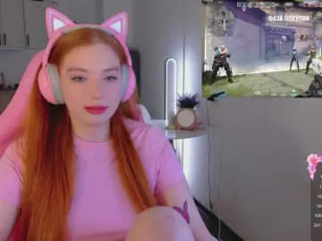 Cinnabongirl  live sex cam