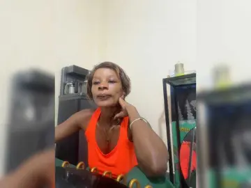 Halina  live sex cam