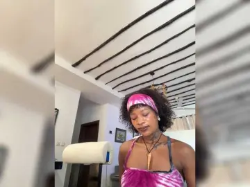 Halina  live sex cam