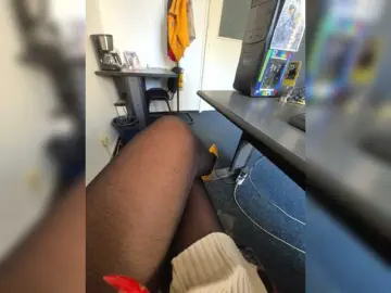 AmberLove12  live sex cam