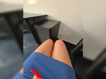 AmberLove12  live sex cam