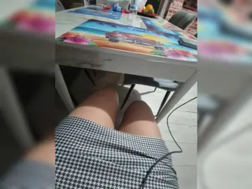 AmberLove12  live sex cam