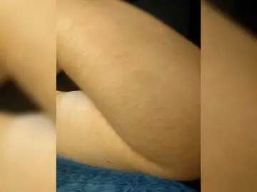 CristalHeart  live sex cam